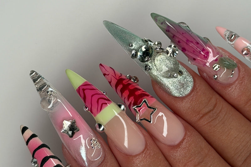 NAIL ART MAXIMALIST